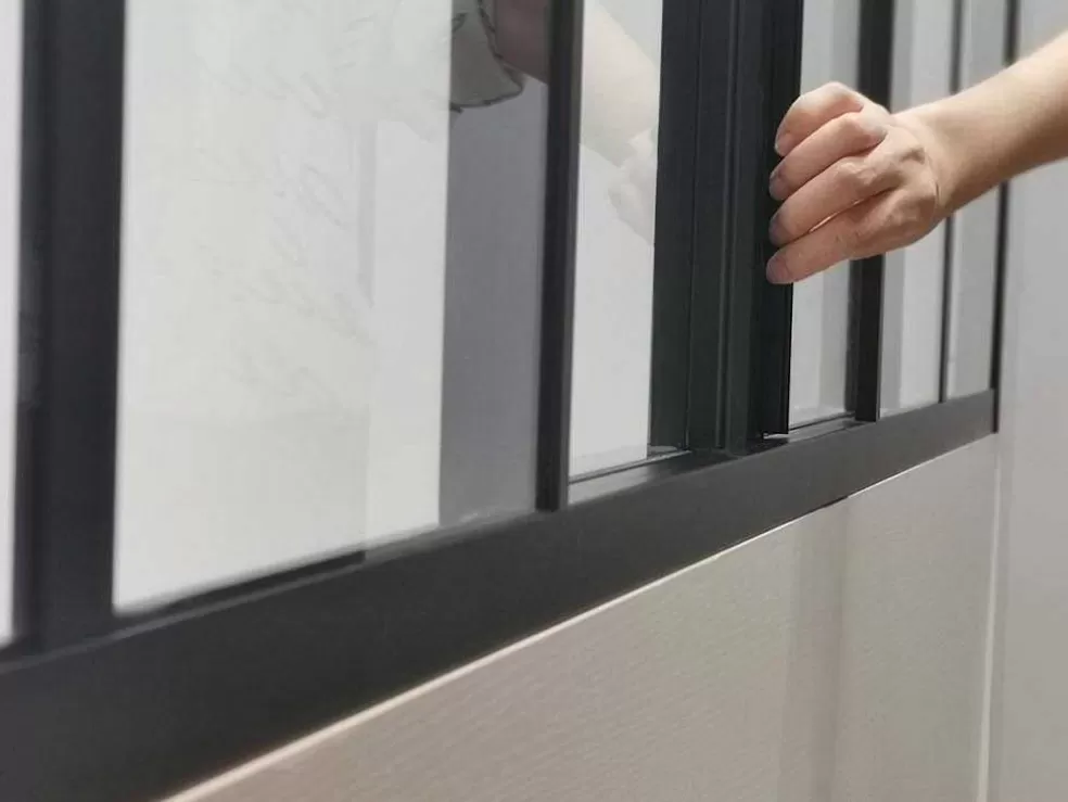 Vente-unique Divisória De Correr Em Aluminio Termolacado Preto 180X130 Cm - Ravena* Divisória De Ambiente